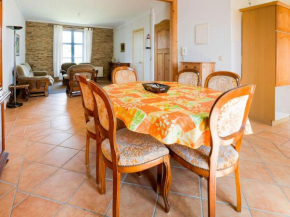 Spacious villa with private pool and garden
